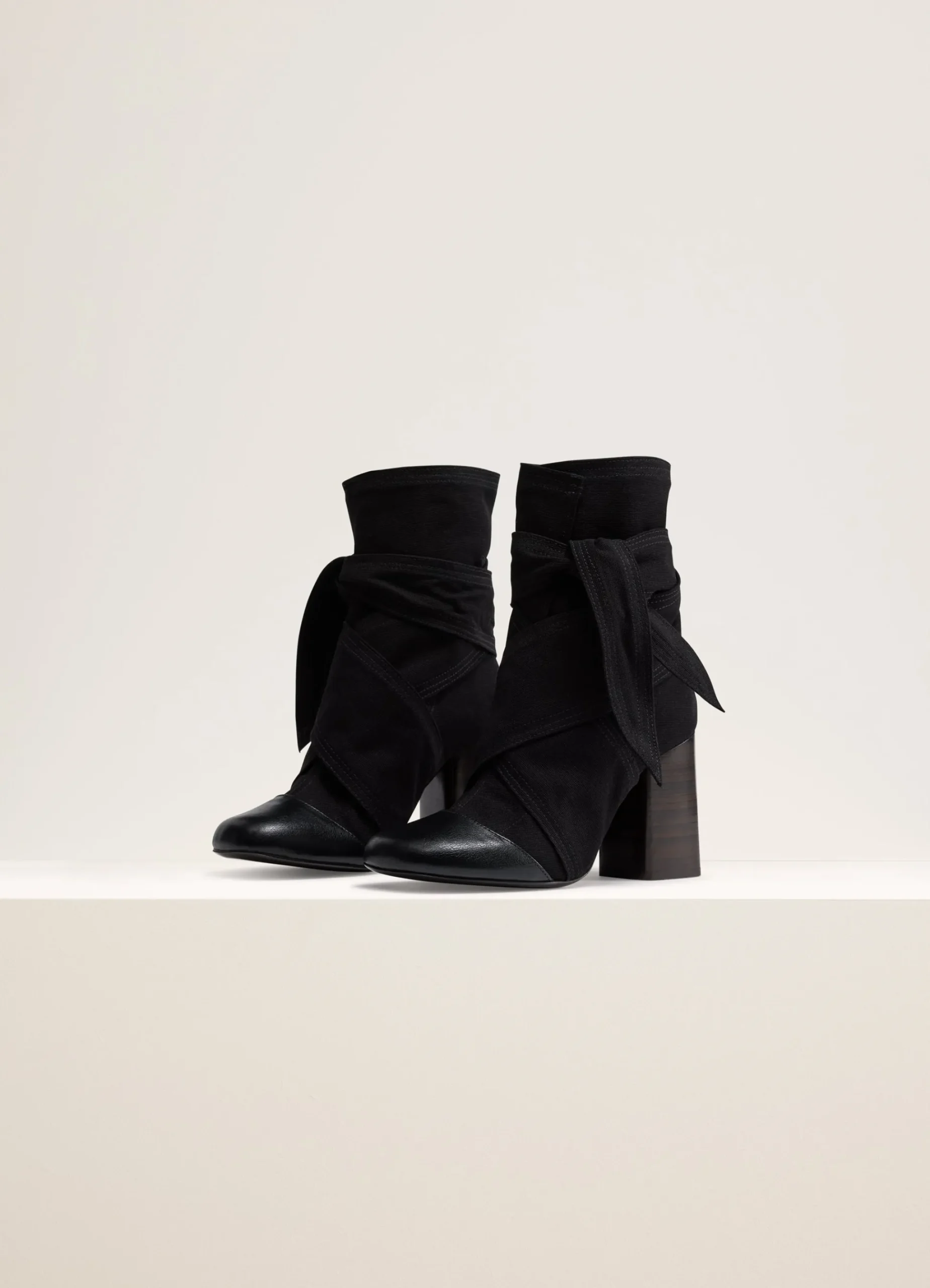 Cheap BOTTES ENVELOPPANTES AVEC TALON DE 90 Femme Chaussures