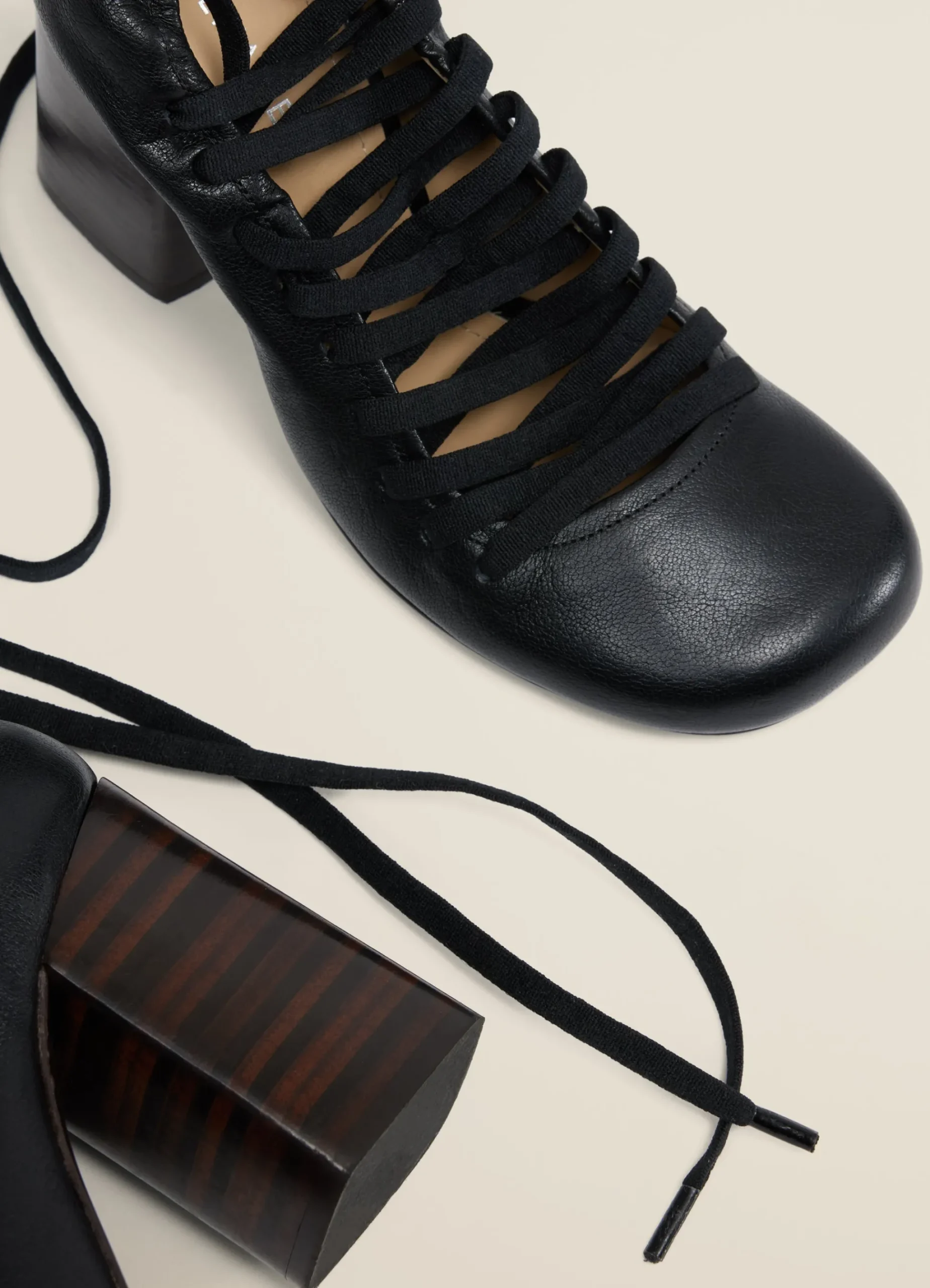 Outlet ESCARPINS LACÉS À TALON DE 90 Femme Chaussures