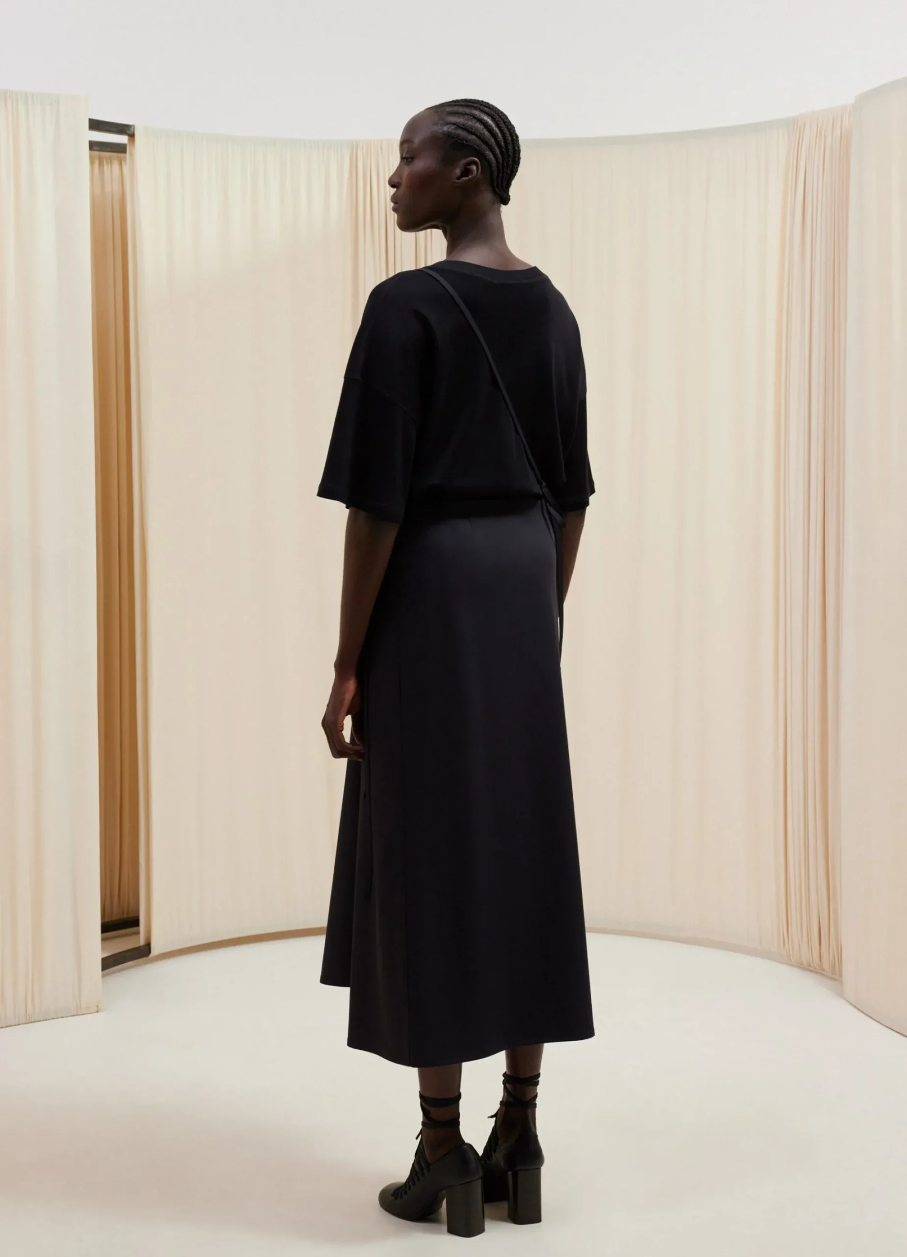 Outlet JUPE TAILORED LÉGÈRE Femme Jupes