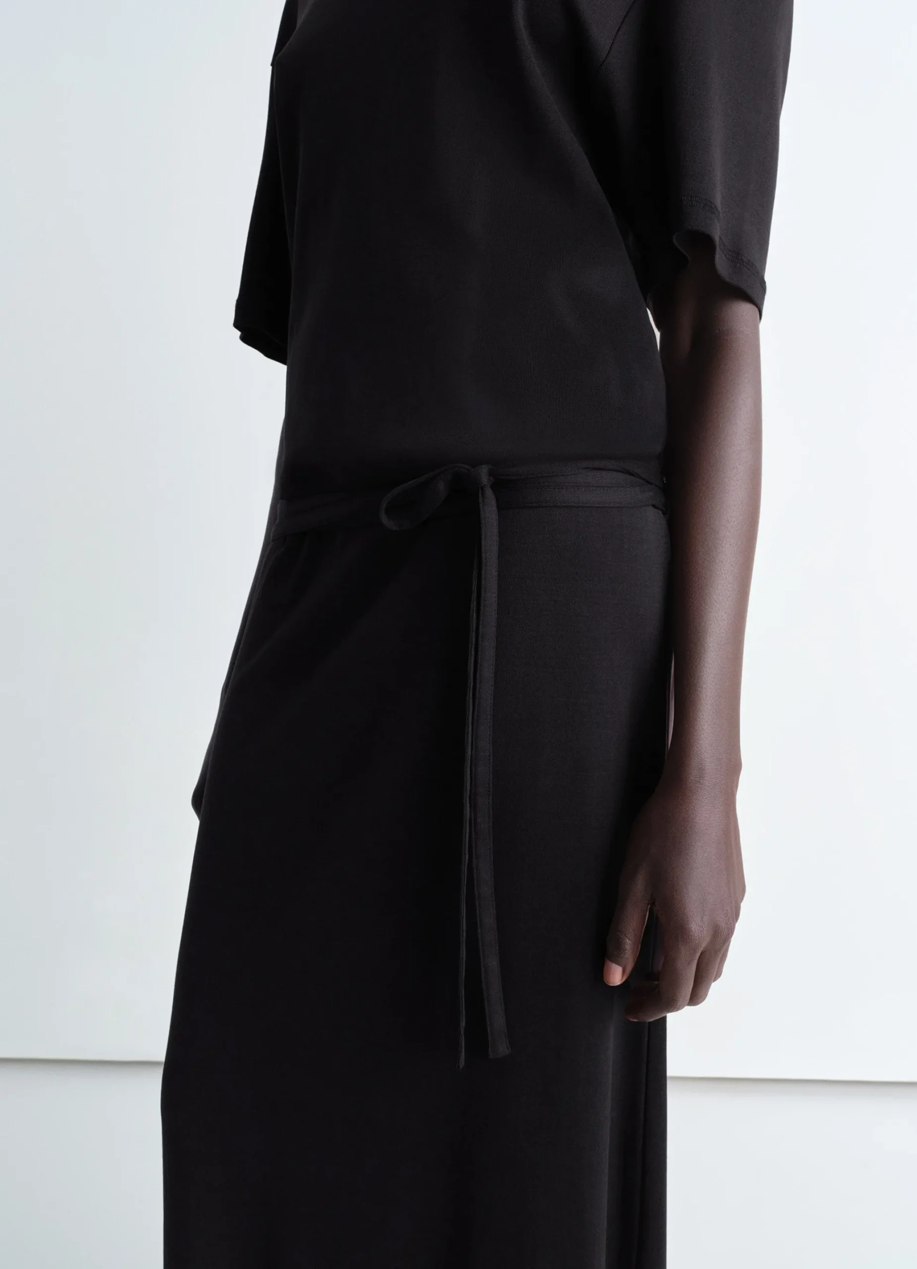 Outlet ROBE T-SHIRT CÔTELÉE ET CEINTURÉE Femme Robes