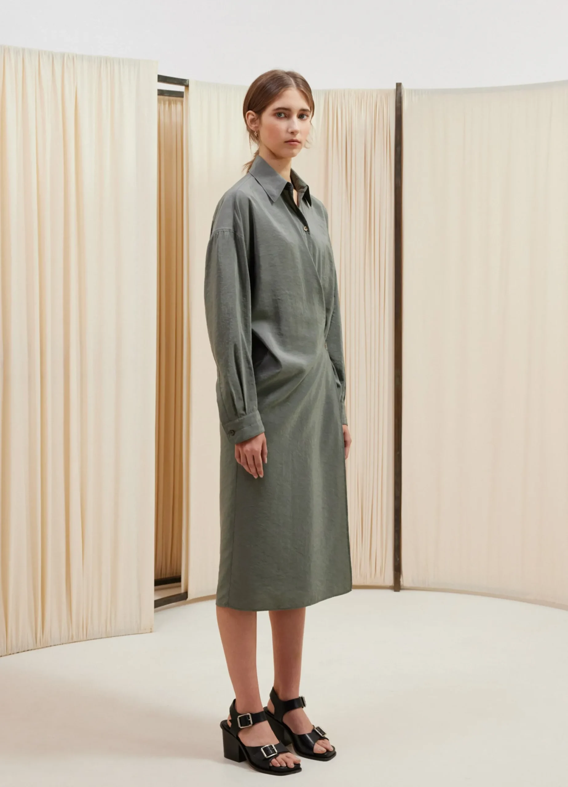 Fashion ROBE TWISTED À COL DROIT Femme Robes