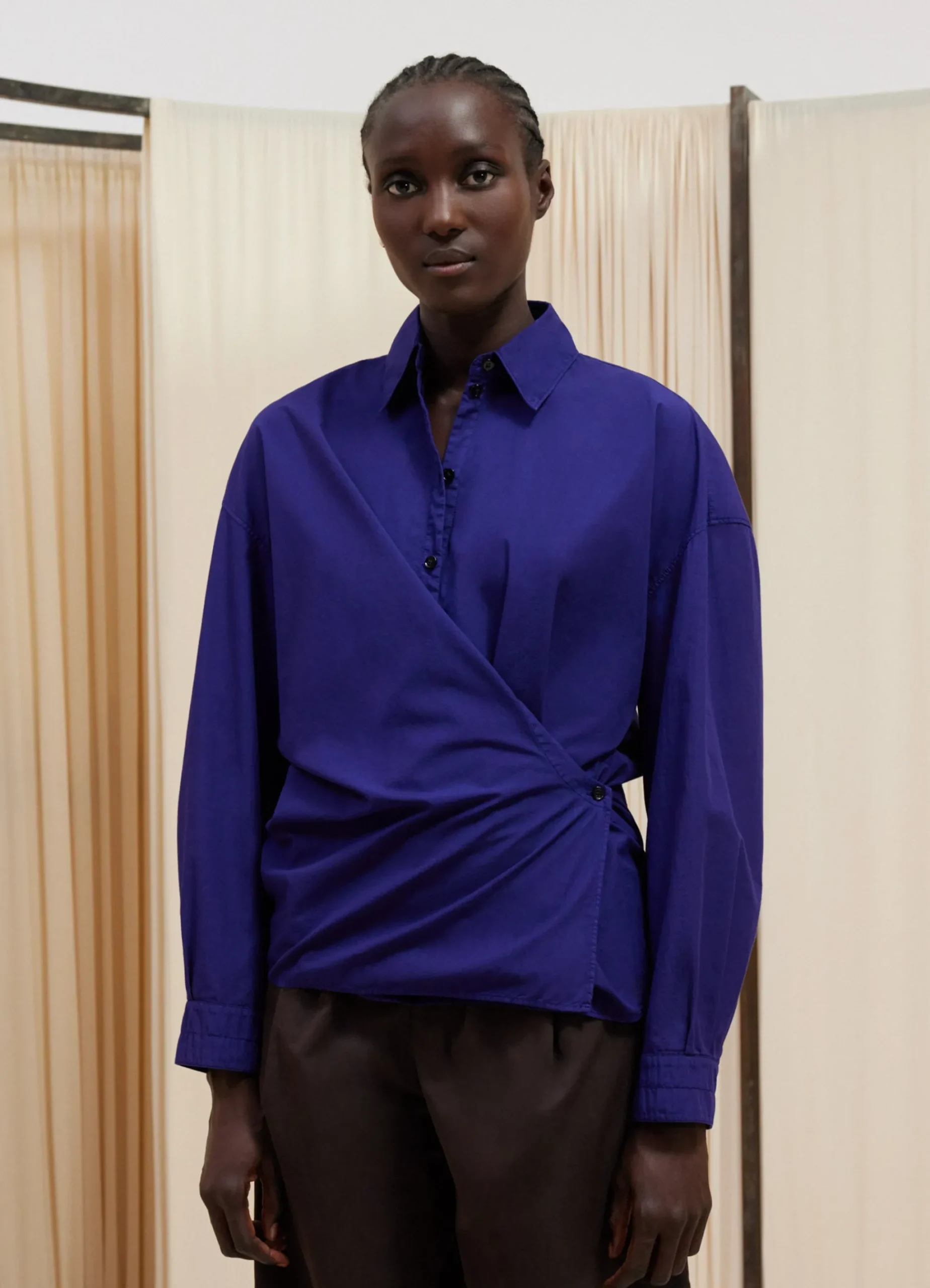Outlet STRAIGHT COLLAR TWISTED SHIRT Femme Chemises