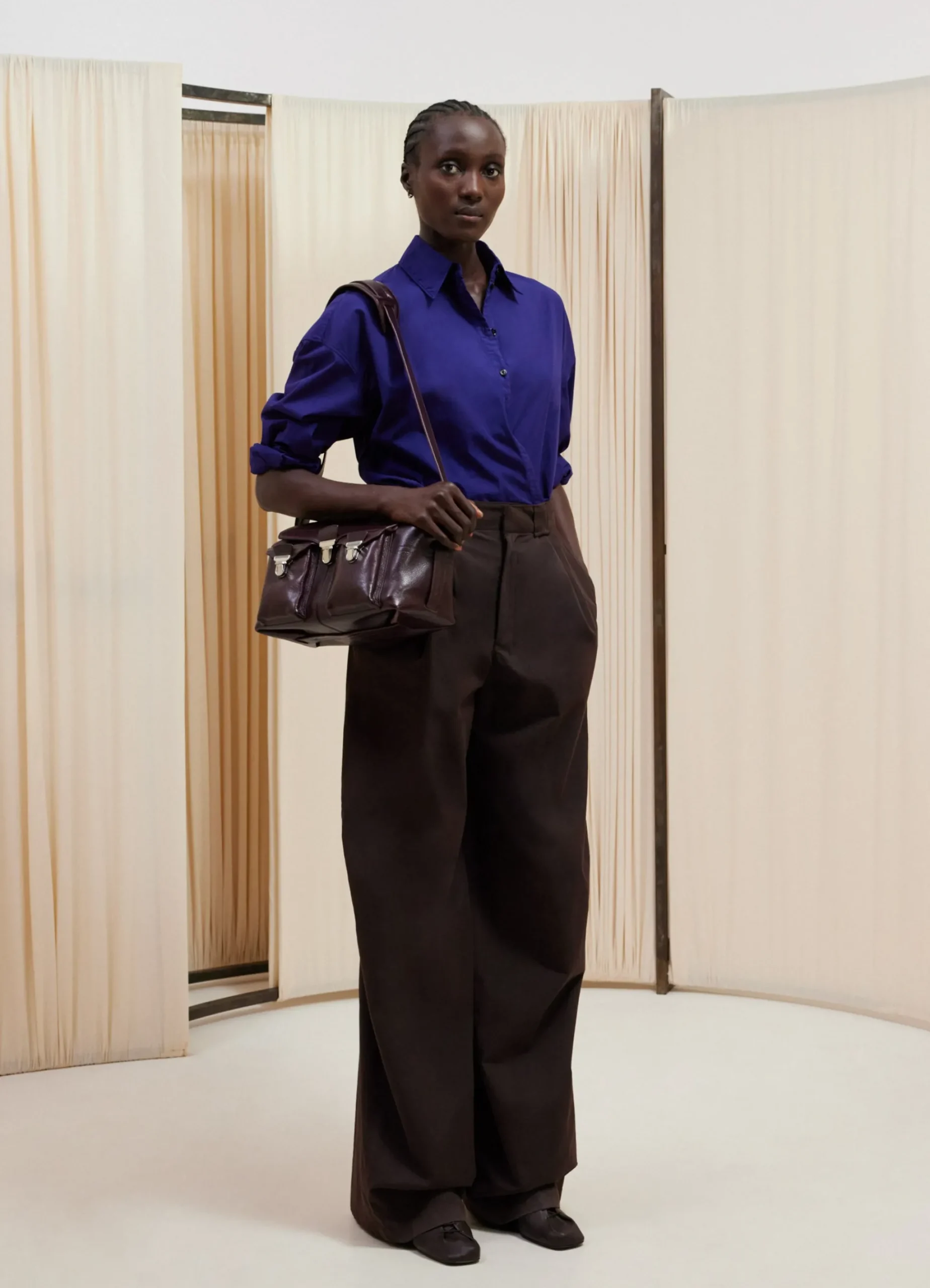 Outlet STRAIGHT COLLAR TWISTED SHIRT Femme Chemises