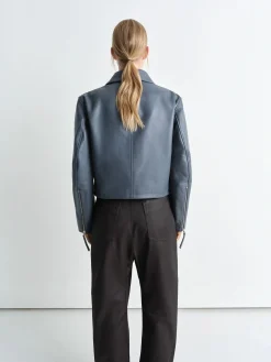 Outlet VESTE CARRÉE COURTE Femme Vestes & Outerwear